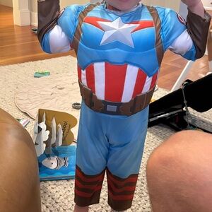 2T Captain America Superhero Costume, Halloween Fun, Padded Muscles